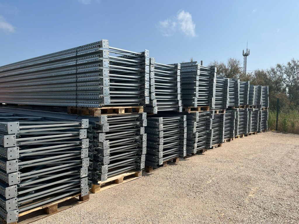 lot rack à palettes occasion grande hauteur : 40 mètres linéaires 180 emplacements | h7,5m